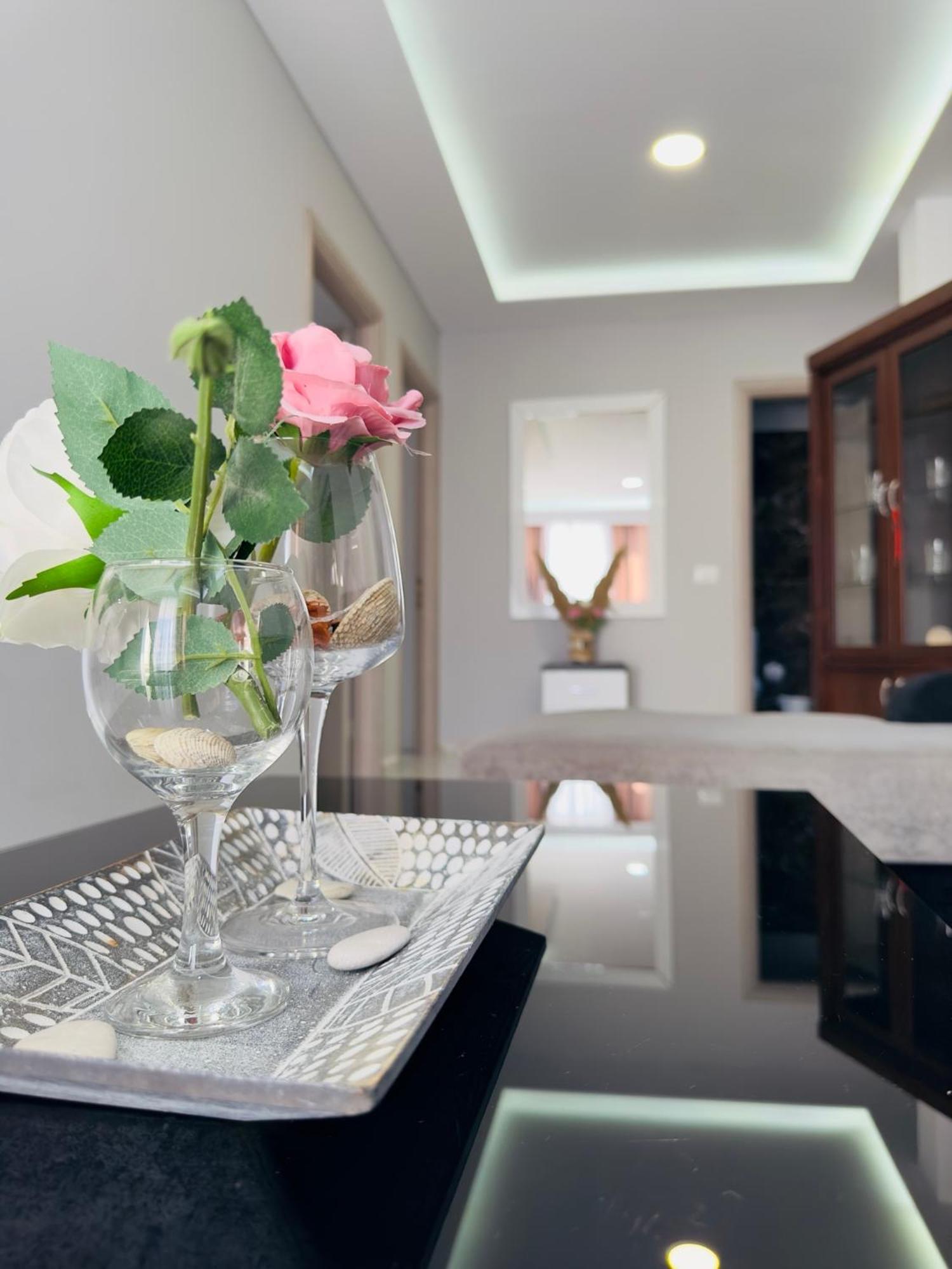 Villa Merkuri 希马拉 外观 照片