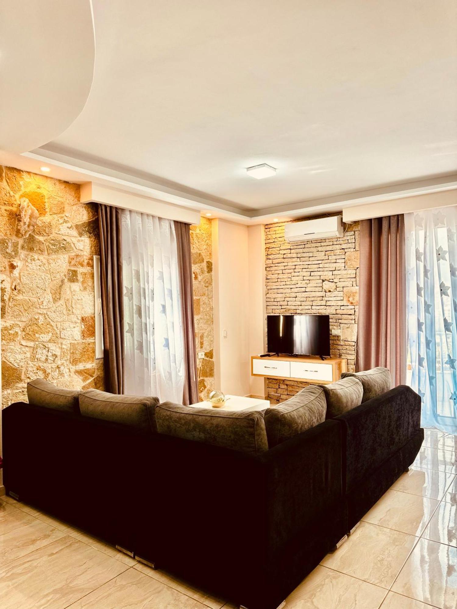 Villa Merkuri 希马拉 外观 照片